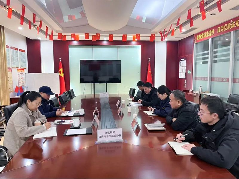 新科起重掛職博士王心超向組織部匯報工作